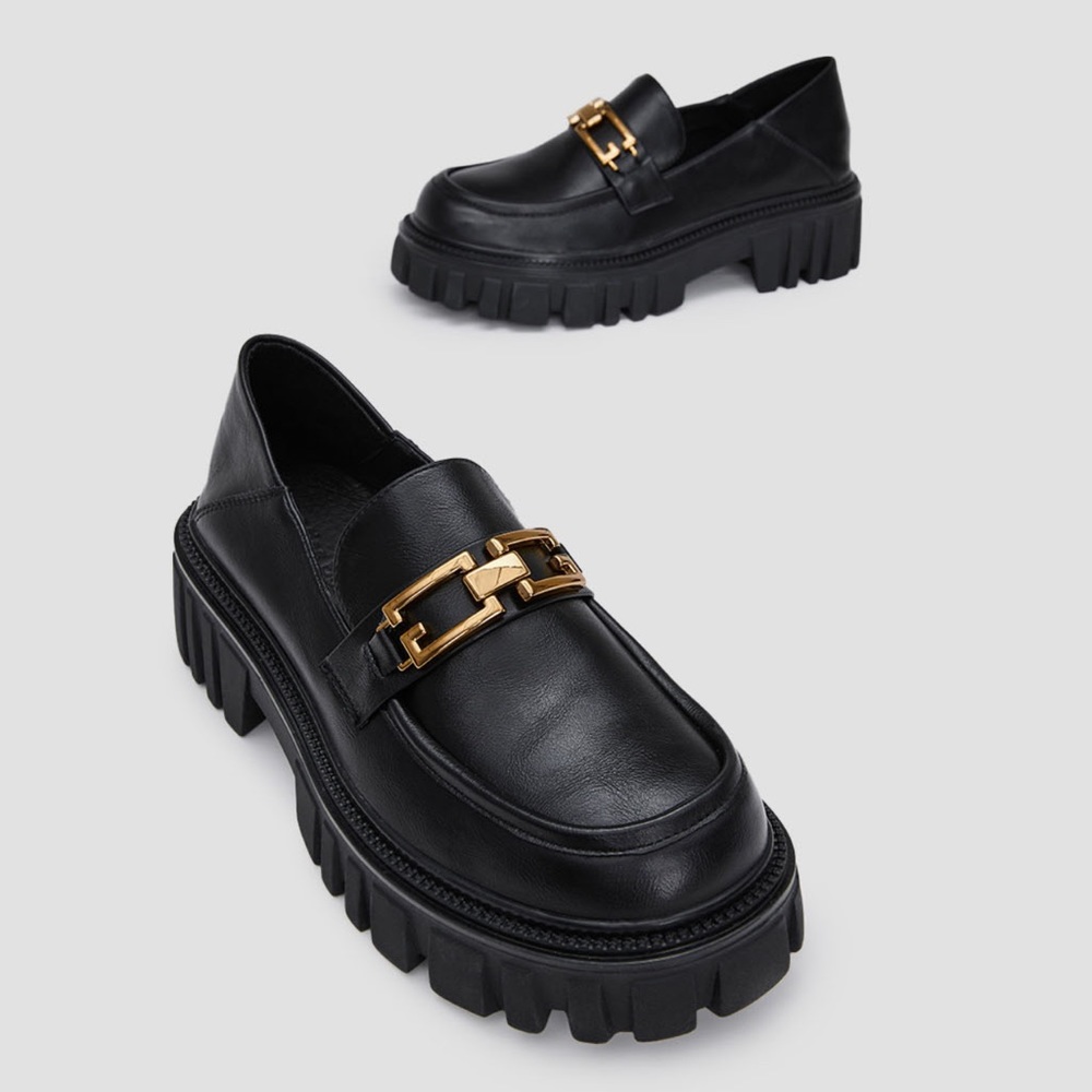 Leather chunky loafers